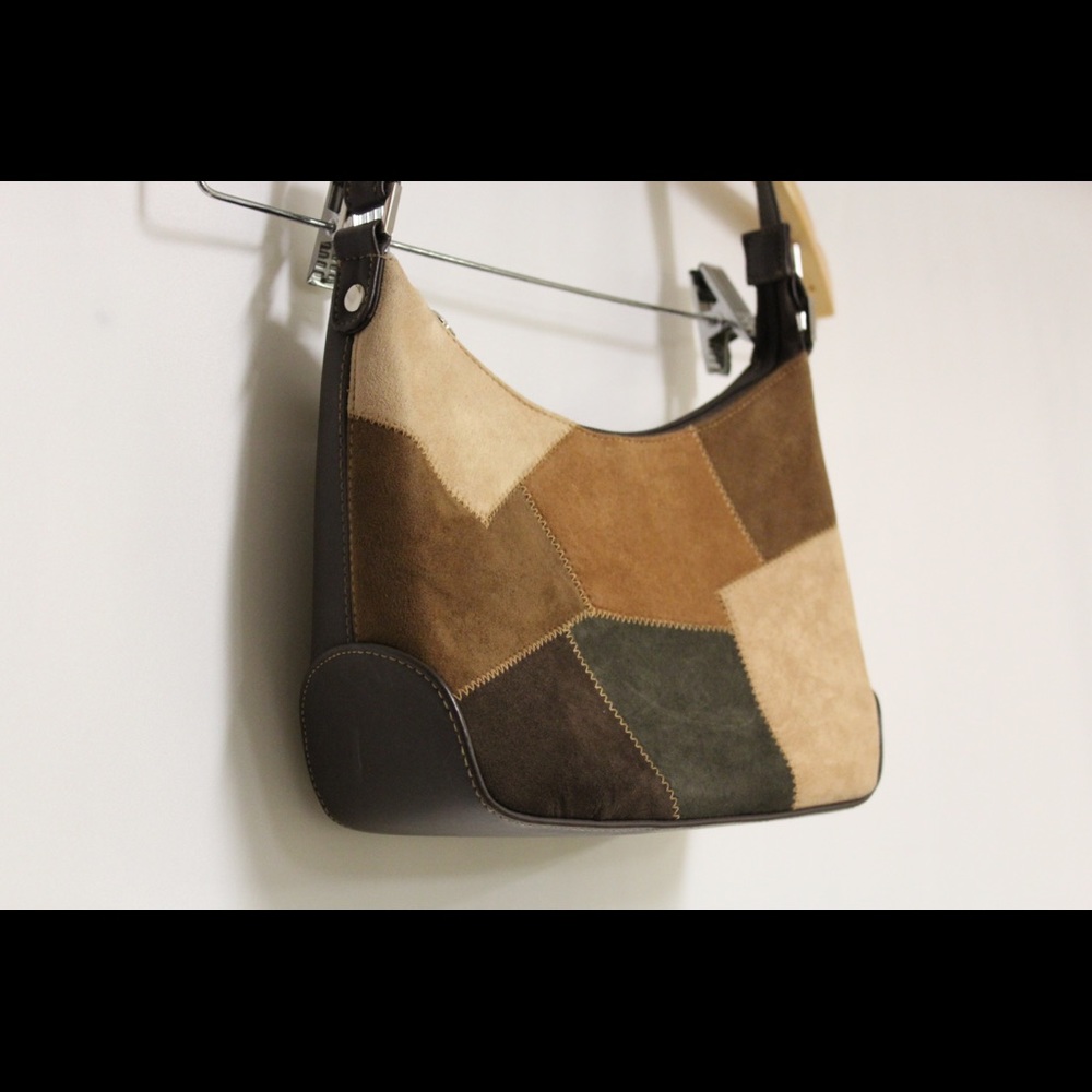 CHATEAU Purse